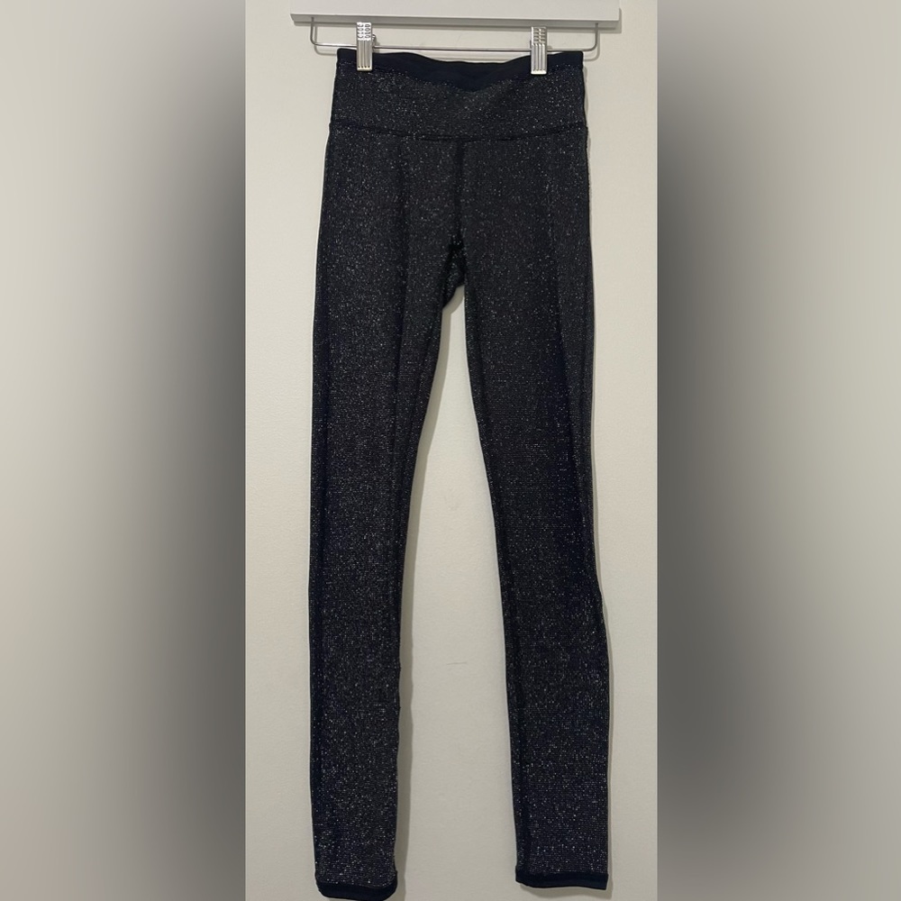 Aerie chill play move shiny black leggings